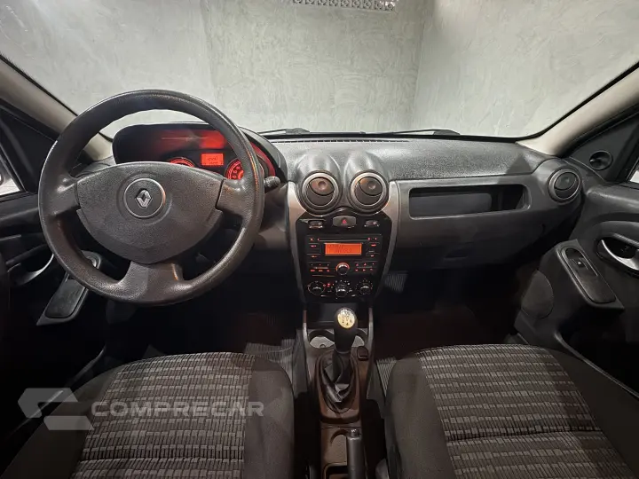 SANDERO 1.6 Expression 8V Hi-torque