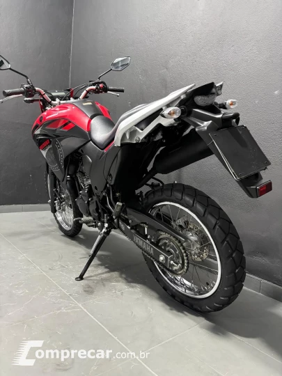 LANDER 250 ABS