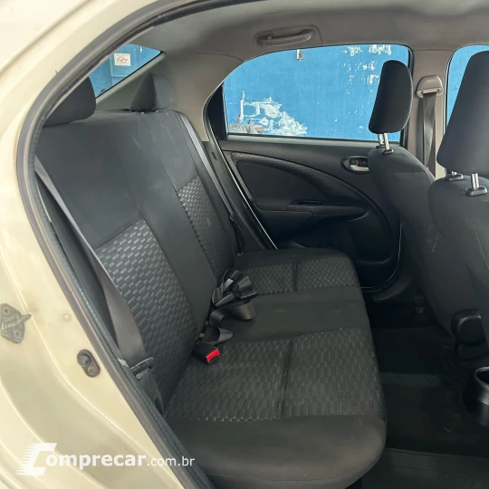 ETIOS 1.5 X Sedan 16V