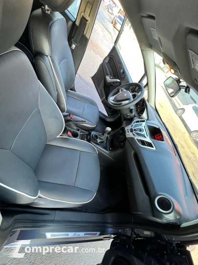 FIESTA 1.6 SE Sedan 16V