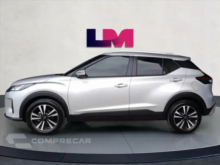 KICKS PLAY 1.6 16V FLEXSTART SENSE XTRONIC