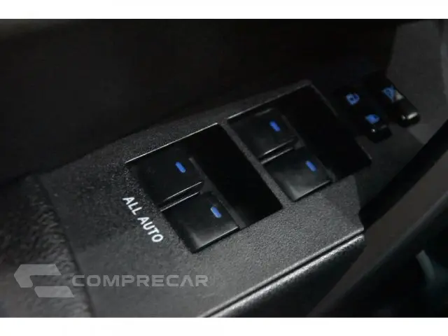 COROLLA - 2.0 XEI 16V 4P AUTOMÁTICO