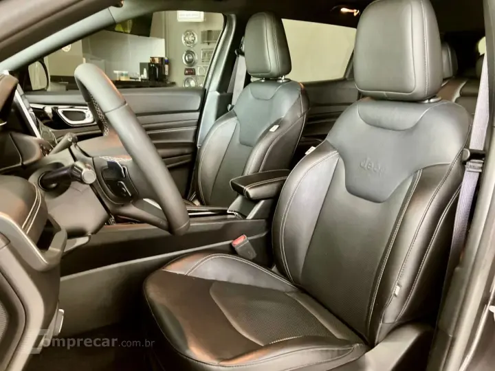 Compass 1.3 16V 4P FLEX LONGITUDE 80 ANOS T270 TURBO AUTOMÁT