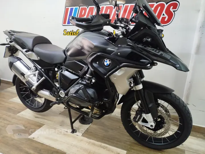R 1250 GS TRIPLE BLACK