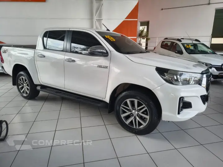 Hilux Caminhonete 2.8 16V SRV 4X4 DIESEL CABINE DUPLA AUTOMÁ