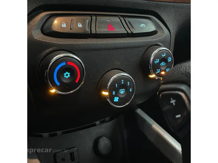 ONIX 1.4 MPFI ACTIV 8V FLEX 4P AUTOMÁTICO