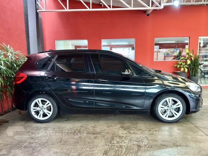 220i 2.0 CAT GP 16V TURBO ACTIVEFLEX 4P AUTOMÁTICO