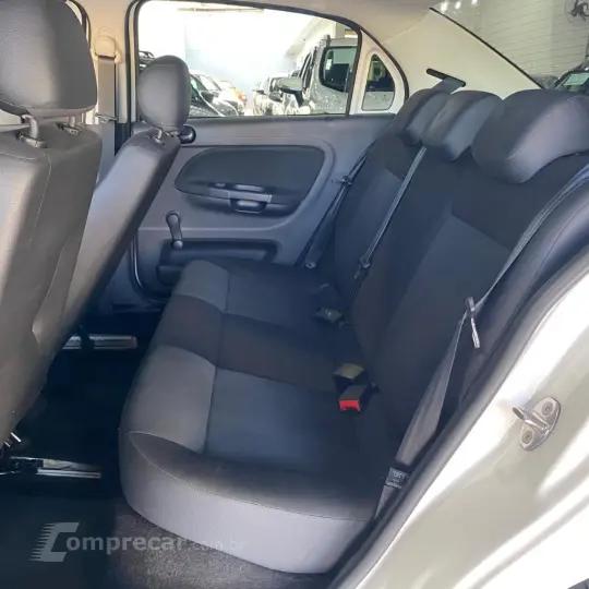 VOYAGE 1.0 Flex 12V 4p