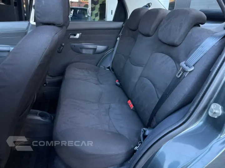 SIENA 1.0 MPI EL CELEBRATION 8V FLEX 4P MANUAL