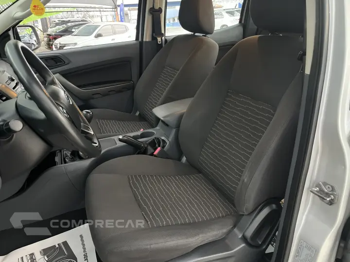 RANGER 2.5 XLS 4X2 CD 16V FLEX 4P MANUAL
