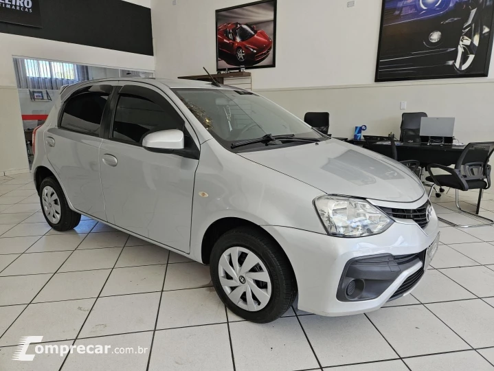 Etios Hatch 1.5 16V 4P FLEX XS