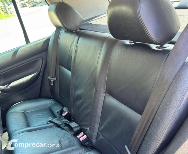 GOLF 1.6 SPORTLINE