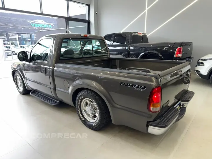 F250 XLT 4.2 6C