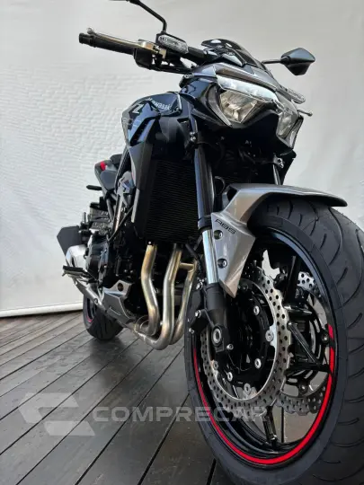 KAWASAKI Z900