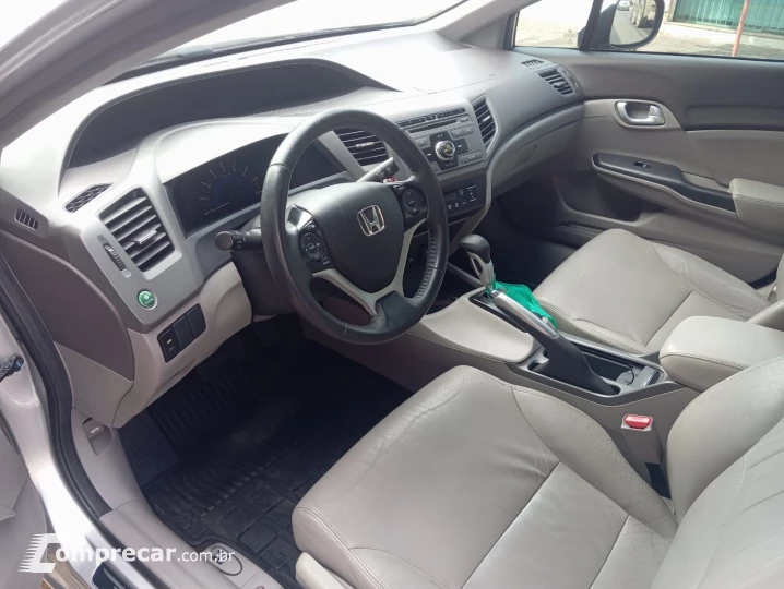 CIVIC 1.8 LXL 16V