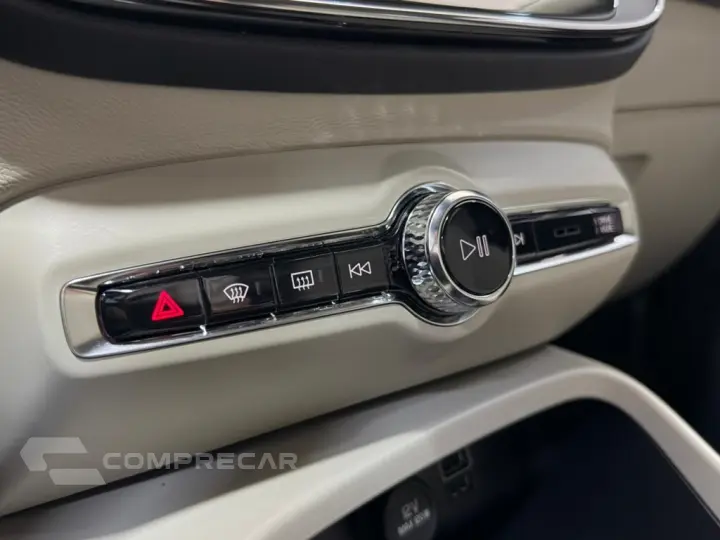 XC40 1.5 T5 RECHARGE INSCRIPTION EXPRESSION GEARTRONIC