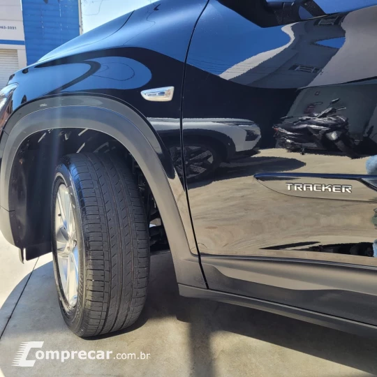 TRACKER 1.0 Turbo 12V Flex Aut.
