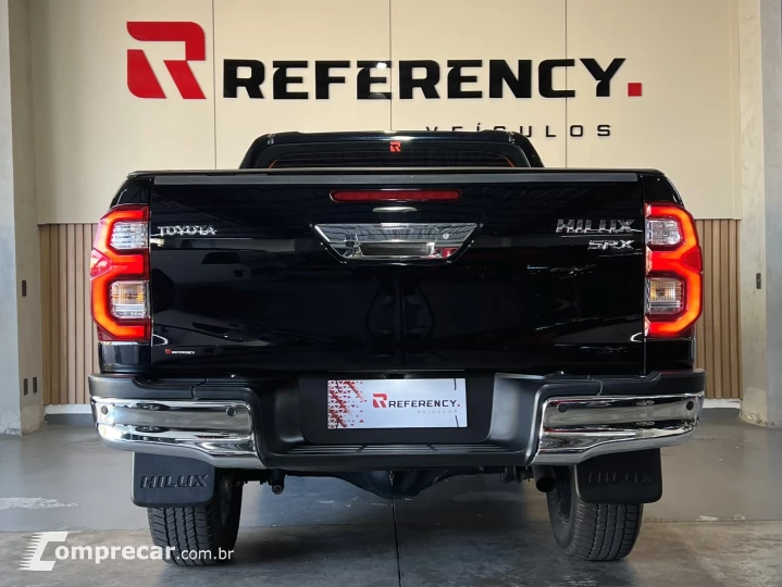 HILUX 2.8 D-4D TURBO DIESEL CD SRX 4X4 AUTOMÁTICO