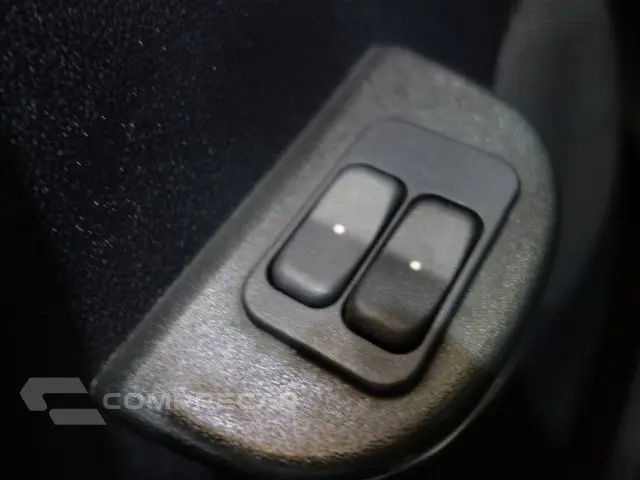 SANDERO - 1.0 EXPRESSION 16V 4P MANUAL