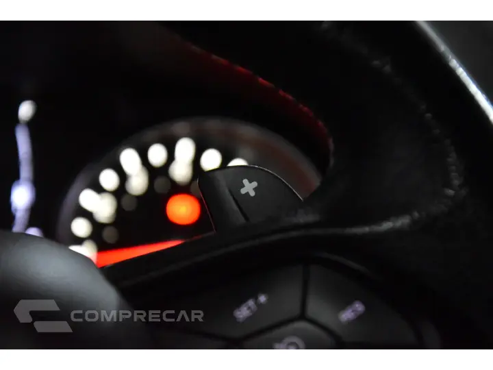 TORO 1.8 16V EVO FLEX FREEDOM AT6