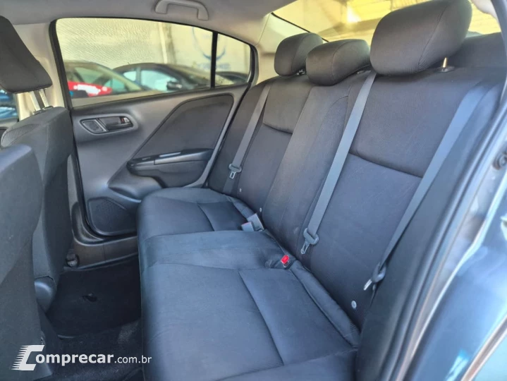 CITY Sedan DX 1.5 Flex 16V Aut.