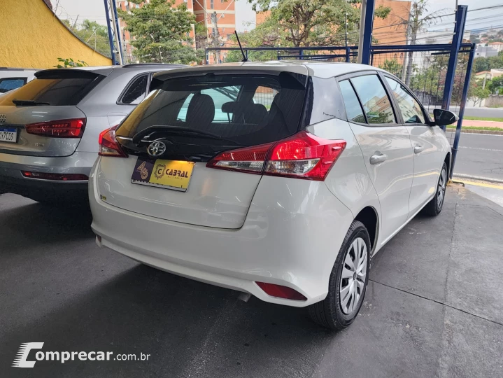 YARIS 1.3 16V XL Live