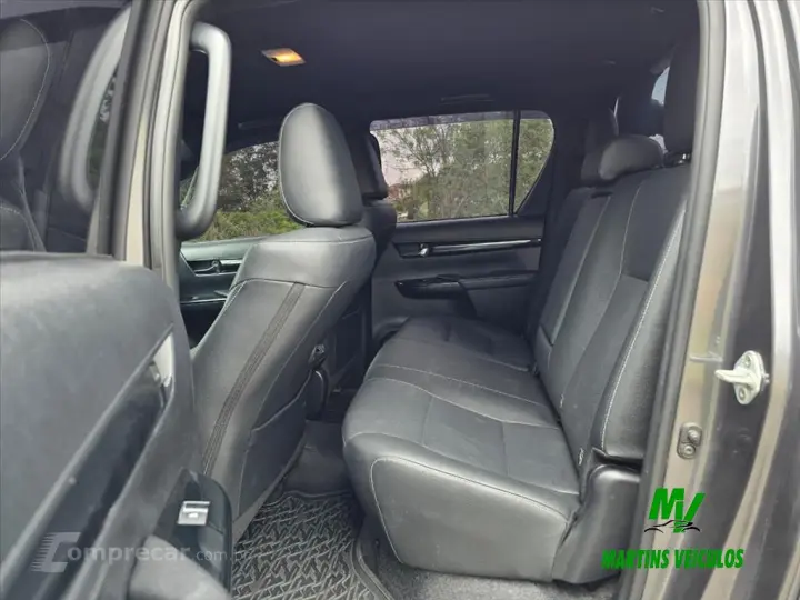 HILUX 2.8 SRX 4X4 CD 16V DIESEL 4P AUTOMÁTICO