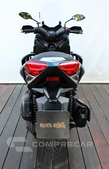YAMAHA XMAX ABS