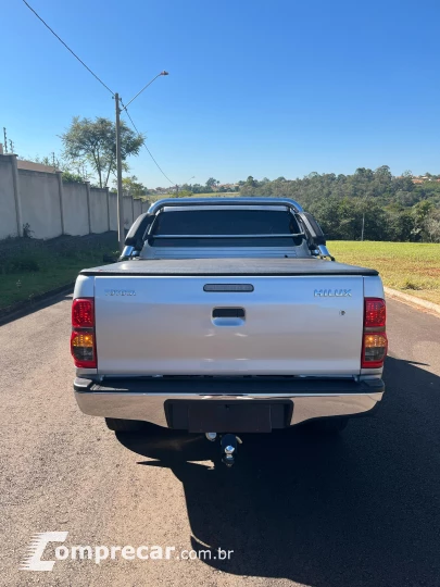 HILUX 2.7 SR 4X2 CD 16V