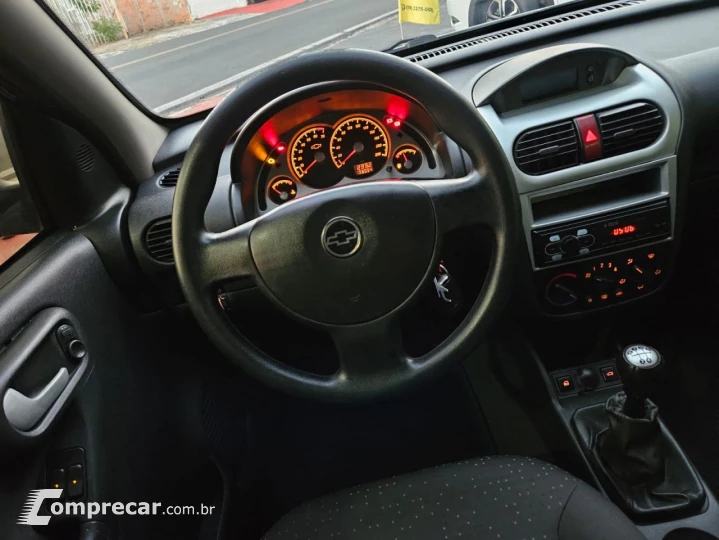 Corsa Sed. Premium 1.4 8V ECONOFLEX 4p