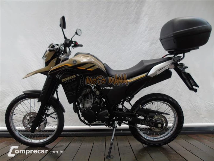 XTZ 250 LANDER