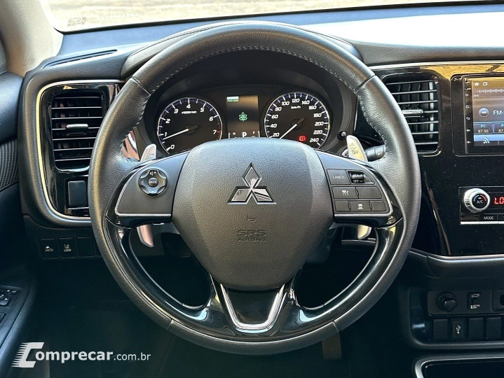OUTLANDER 3.0 MIVEC V6 GASOLINA HPE-S AWD AUTOMÁTICO