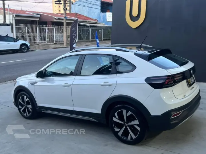 Nivus Highline 1.0 200 TSI Flex Aut.