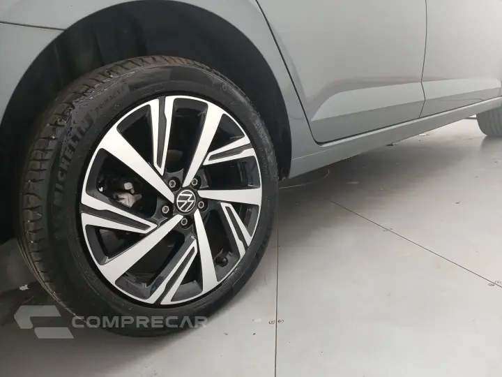VIRTUS 1.0 200 TSI HIGHLINE AUTOMÁTICO