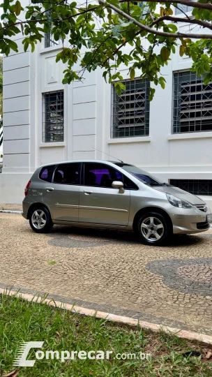 FIT 1.4 LX 16V