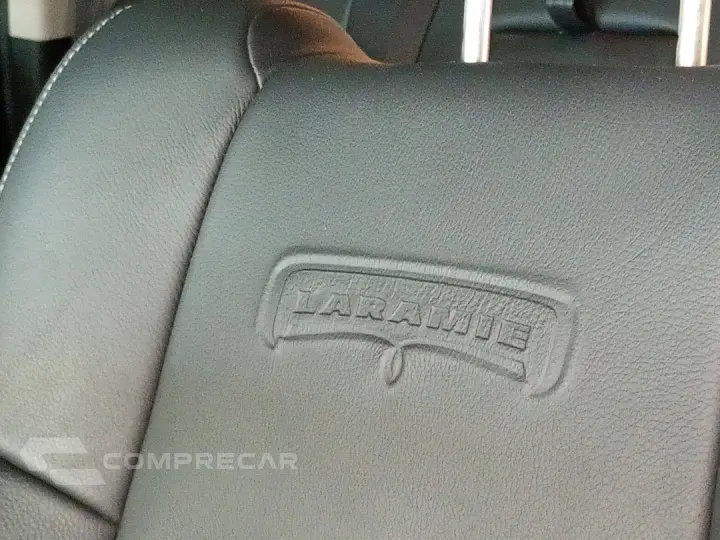 CLASSIC 5.7 V8 GASOLINA LARAMIE CD 4X4 AUTOMÁTICO