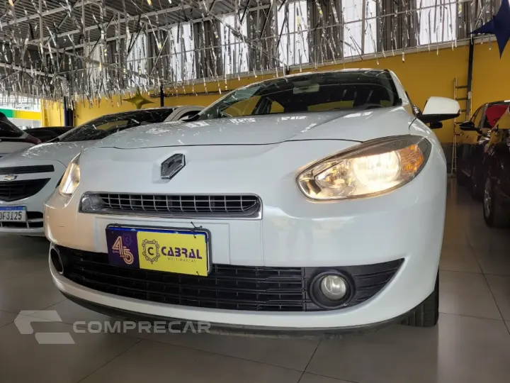 FLUENCE Sed. Dynamique 2.0 16V FLEX Mec.