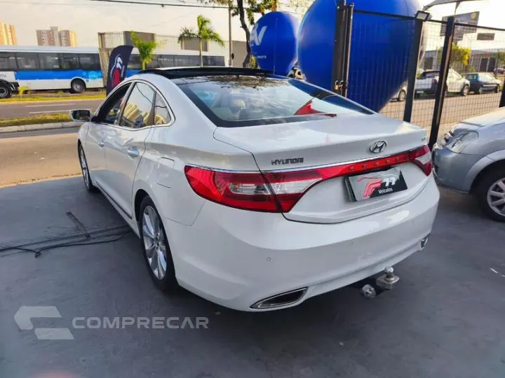 AZERA 3.0 V6