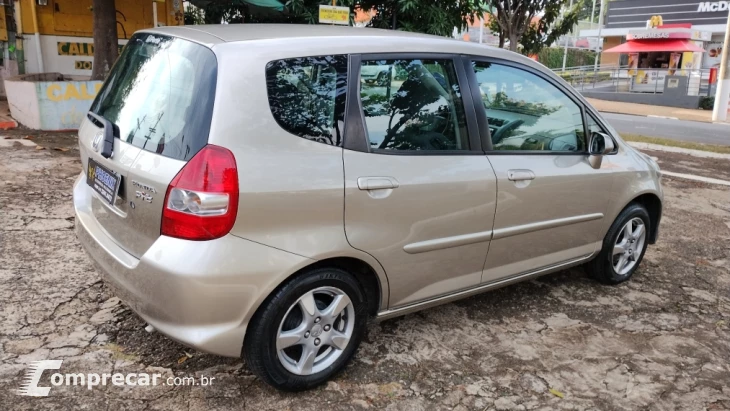 FIT 1.4 LX 8V