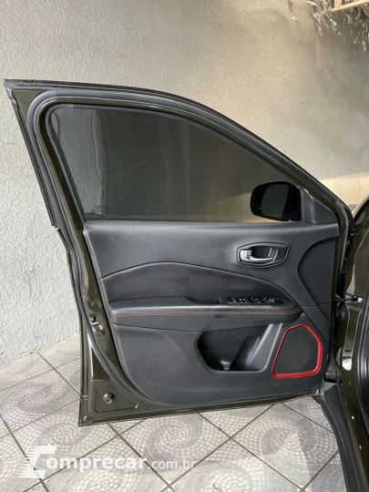 COMPASS 2.0 16V Trailhawk 4X4