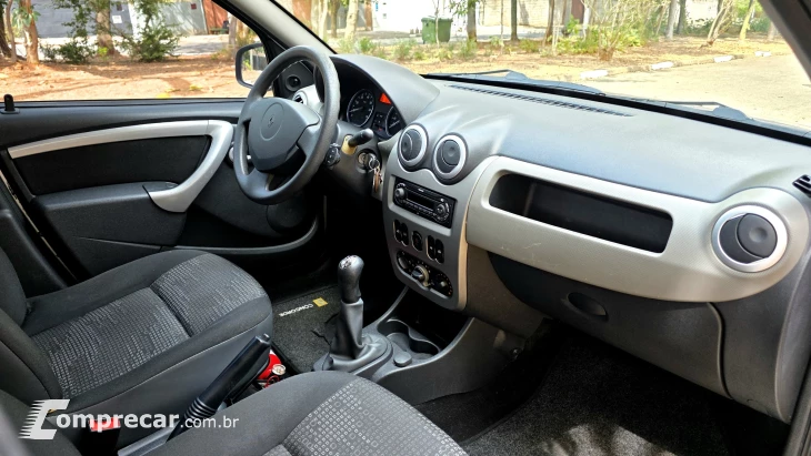 SANDERO 1.6 Expression 8V