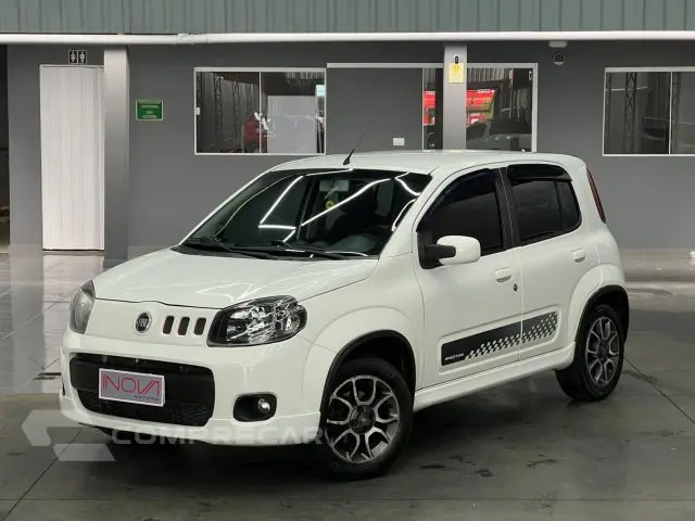 UNO - 1.4 EVO SPORTING 8V 4P MANUAL