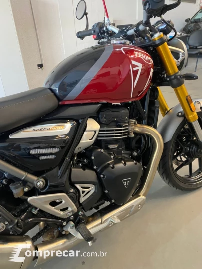 Speed Triple