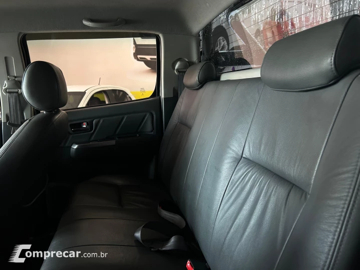 HILUX 2.7 SRV 4X2 CD 16V