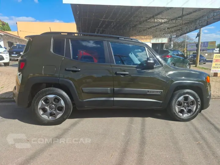 Renegade 1.8 16V Flex 4P Automático