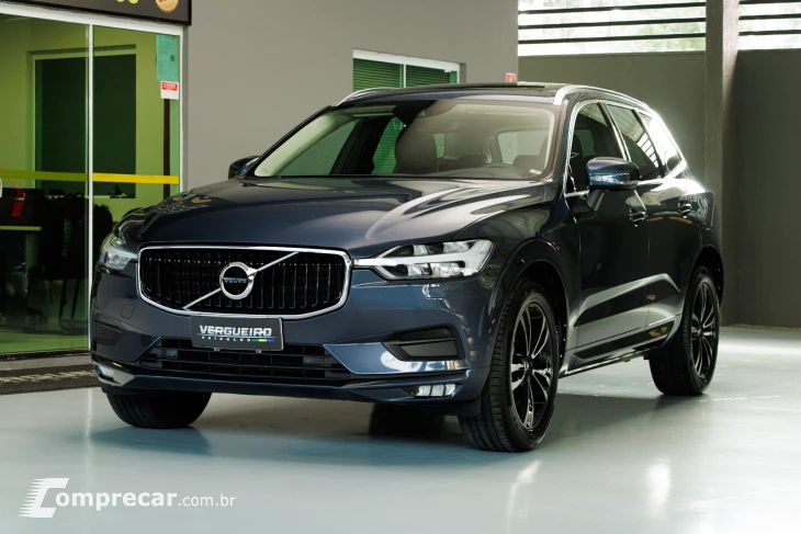 XC60 2.0 D5 Momentum AWD Geartronic