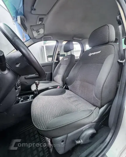 PALIO 1.8 MPI Adventure Locker Weekend 16V