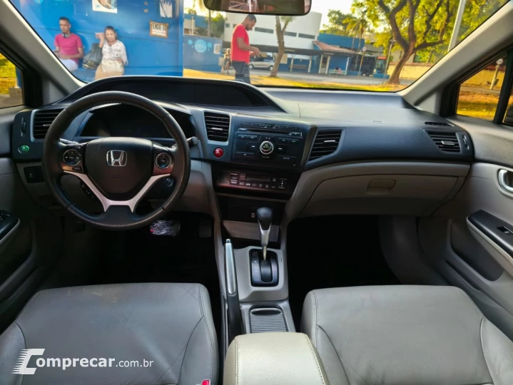 Civic 2.0 16V 4P FLEX LXR AUTOMÁTICO