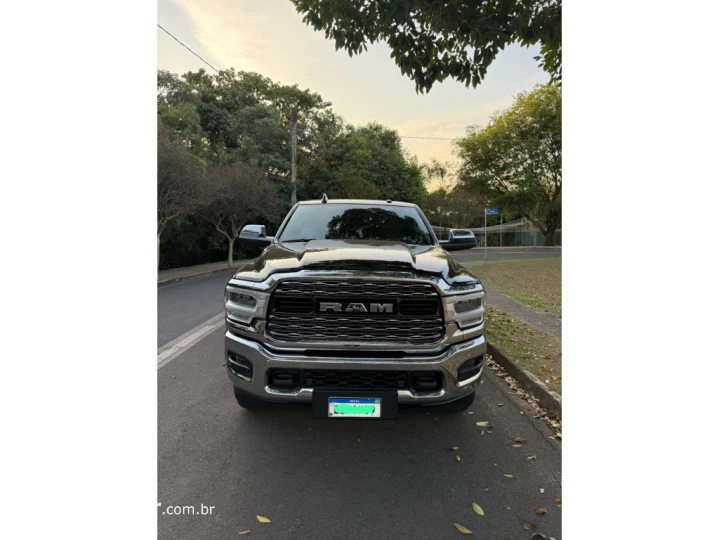 2500 6.7 I6 TURBO DIESEL LARAMIE CD 4X4 AUTOMÁTICO
