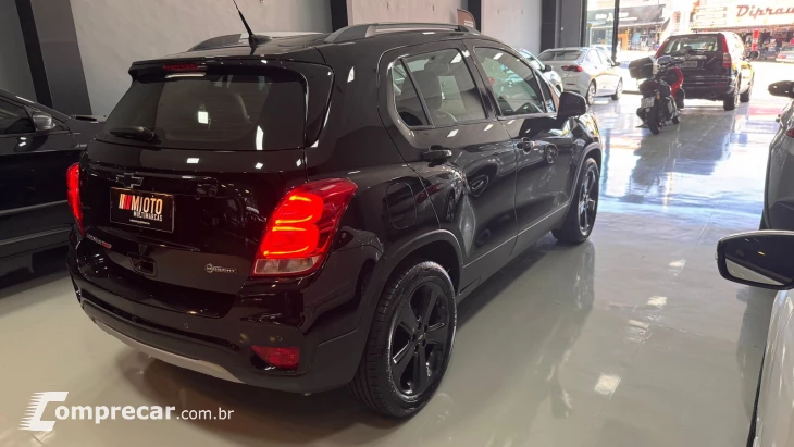 TRACKER 1.4 16V Turbo Midnight